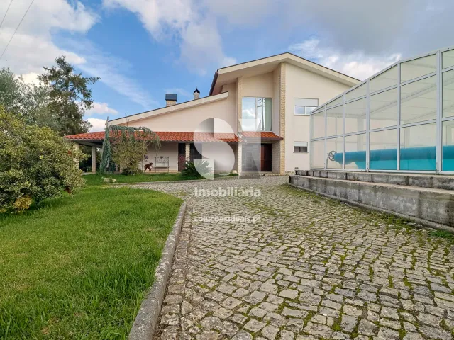 Moradia T5 - Cernache, Coimbra, Coimbra - Miniatura: 43/44