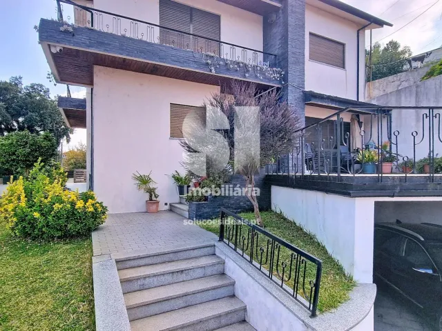 Moradia T3 - Rebordosa, Paredes, Porto - Miniatura: 2/47