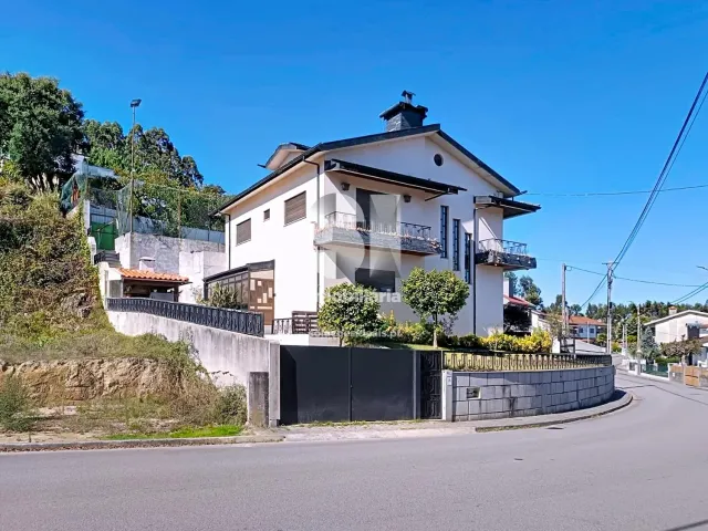 Moradia T3 - Rebordosa, Paredes, Porto - Miniatura: 19/47