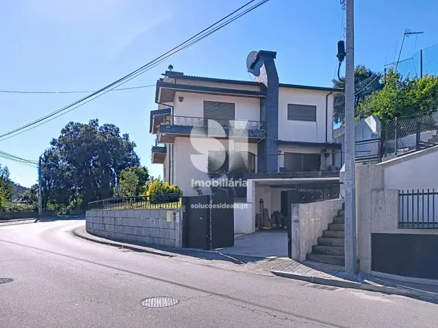 Moradia T3 - Rebordosa, Paredes, Porto - Miniatura: 47/47