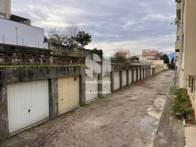 Apartamento T4 - Arroios, Vila Real, Vila Real - Miniatura: 37/37