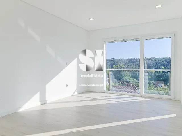 Moradia T5 - Antuzede, Coimbra, Coimbra - Miniatura: 9/25