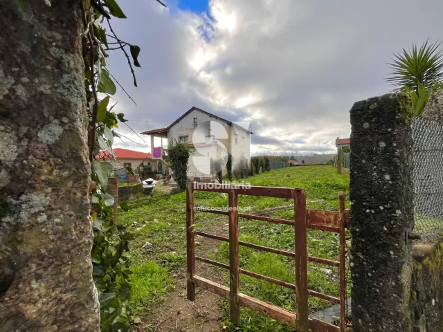 Terreno Urbano T0 - Pa�os, Sabrosa, Vila Real - Miniatura: 1/33