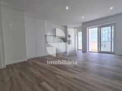 Apartamento T3 - P�voa de Varzim, P�voa de Varzim, Porto - Miniatura: 25/26