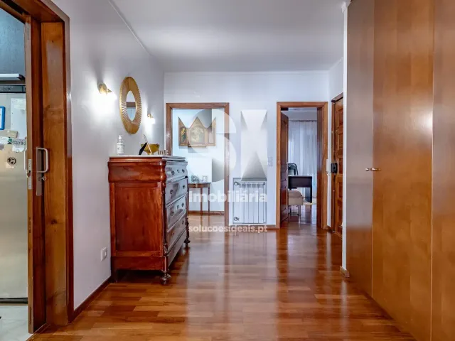 Apartamento T4 - Santo Ant�nio dos Olivais, Coimbra, Coimbra - Imagem grande