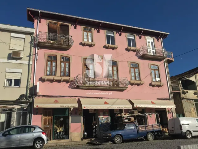 Com�rcio T0 - Pinh�o, Alij�, Vila Real