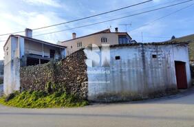 Moradia T3 - Cumieira, Santa Marta de Penaguio, Vila Real - Miniatura: 13/28