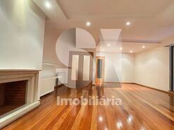 Apartamento T3 - Santo Ant�nio dos Olivais, Coimbra, Coimbra - Miniatura: 3/35