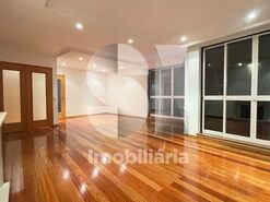 Apartamento T3 - Santo Ant�nio dos Olivais, Coimbra, Coimbra - Miniatura: 4/35