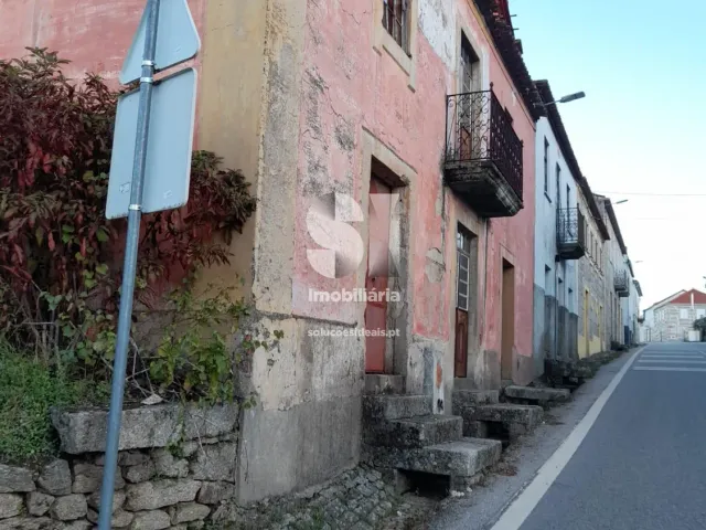 Moradia T2 - Cerdeira, Sabugal, Guarda - Miniatura: 1/18