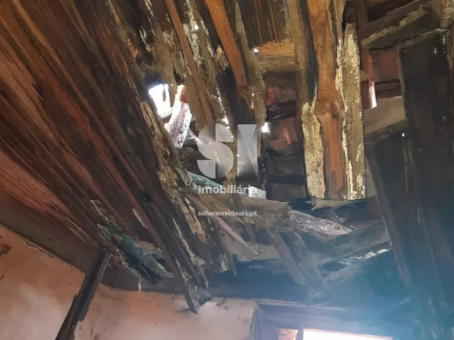 Moradia T2 - Cerdeira, Sabugal, Guarda - Miniatura: 2/18