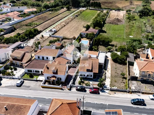 Moradia T5 - Alfeizer�o, Alcoba�a, Leiria - Miniatura: 6/29