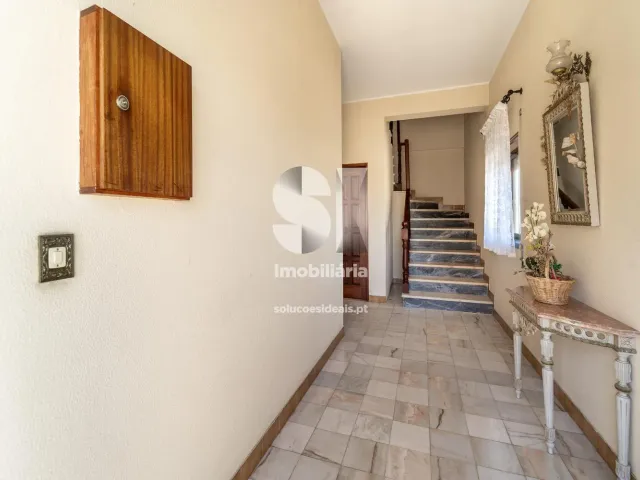 Moradia > T6 - Vieira de Leiria, Marinha Grande, Leiria - Miniatura: 7/49