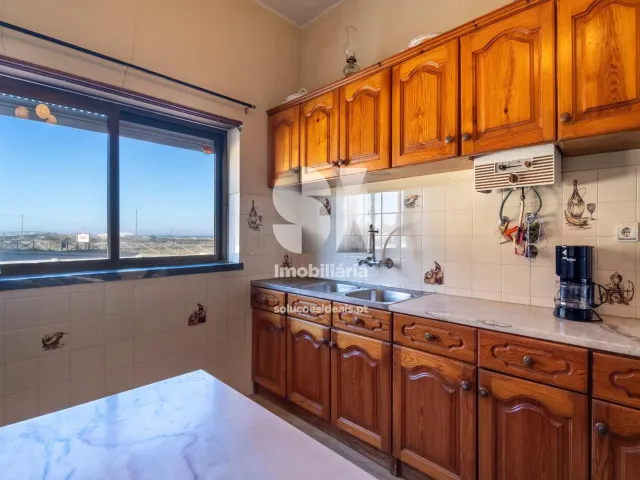 Moradia > T6 - Vieira de Leiria, Marinha Grande, Leiria - Miniatura: 21/49