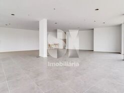 Loja T0 - Meirinhas, Pombal, Leiria - Miniatura: 16/20