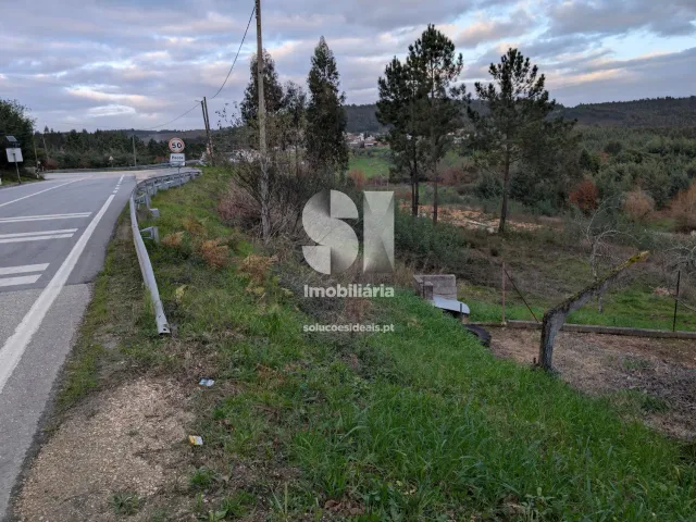 Terreno Urbano T0 - S�o Martinho da Corti�a, Arganil, Coimbra - Miniatura: 1/10