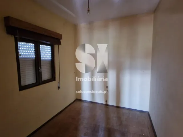 Moradia T2 - Astromil, Paredes, Porto - Miniatura: 16/35