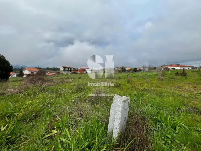 Terreno Urbano T0 - Uni�o Das Freguesias De Mou��s E Lamares, Vila Real, Vila Real - Miniatura: 14/19