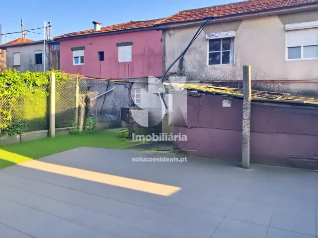 Moradia T3 - Recarei, Paredes, Porto - Miniatura: 25/31