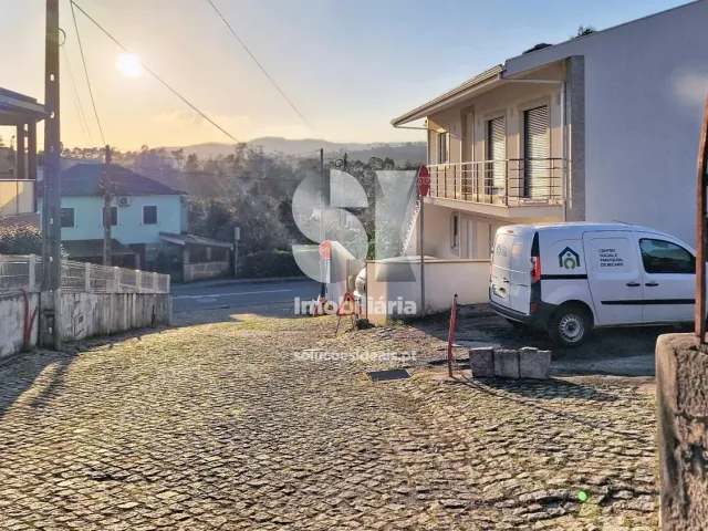 Moradia T3 - Recarei, Paredes, Porto - Miniatura: 31/31