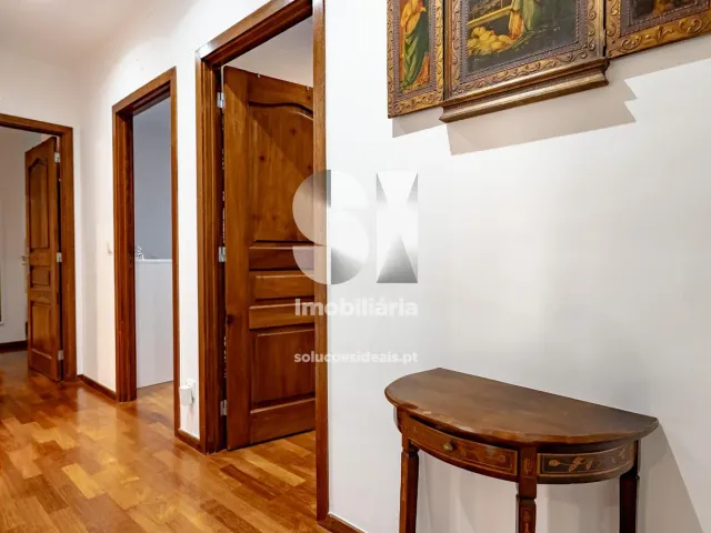 Apartamento T4 - Santo Ant�nio dos Olivais, Coimbra, Coimbra - Miniatura: 8/35