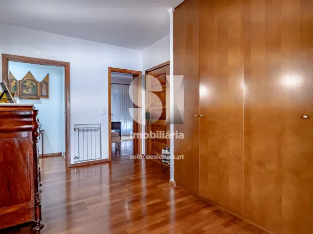 Apartamento T4 - Santo Ant�nio dos Olivais, Coimbra, Coimbra - Miniatura: 9/35