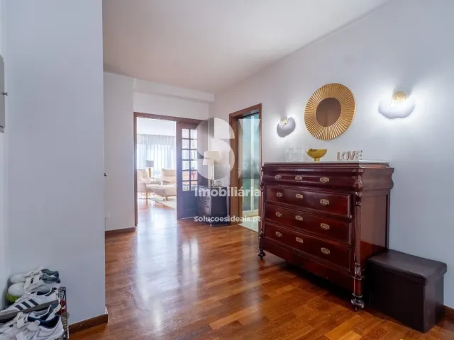 Apartamento T4 - Santo Ant�nio dos Olivais, Coimbra, Coimbra - Miniatura: 11/35