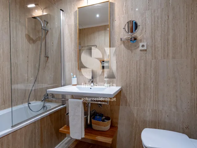 Apartamento T4 - Santo Ant�nio dos Olivais, Coimbra, Coimbra - Miniatura: 20/35