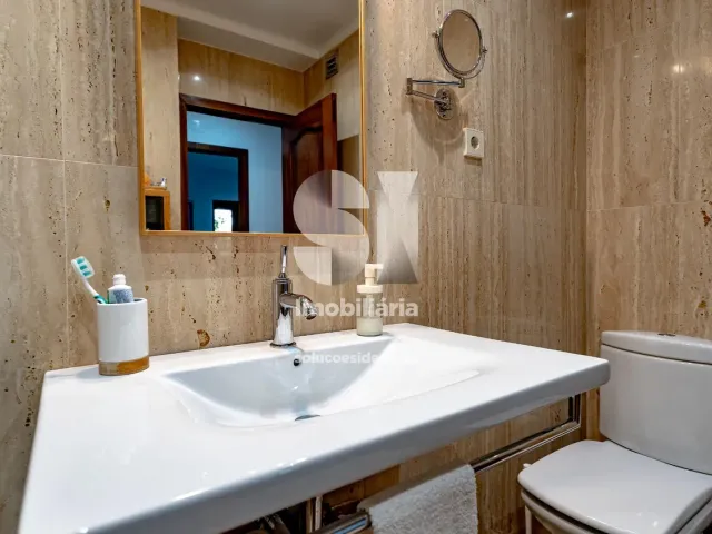 Apartamento T4 - Santo Ant�nio dos Olivais, Coimbra, Coimbra - Miniatura: 21/35