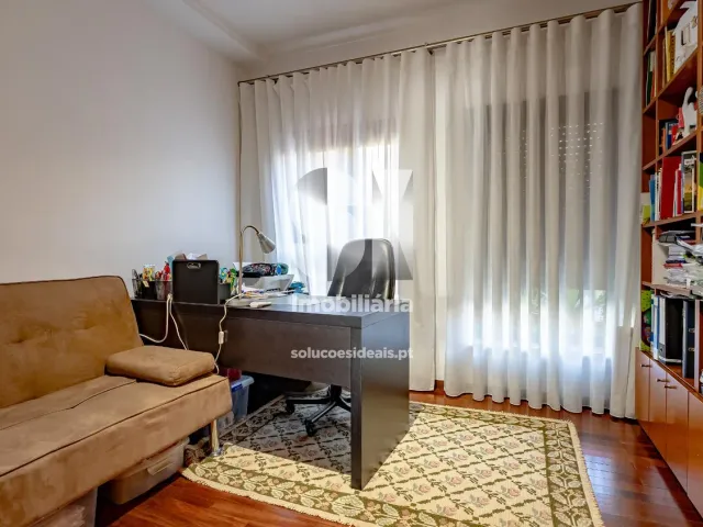 Apartamento T4 - Santo Ant�nio dos Olivais, Coimbra, Coimbra - Miniatura: 25/35