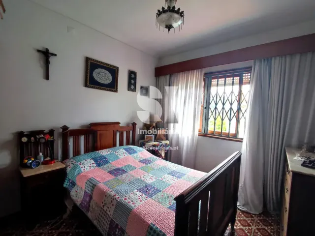 Moradia T6 - Moreira, Maia, Porto - Miniatura: 12/23