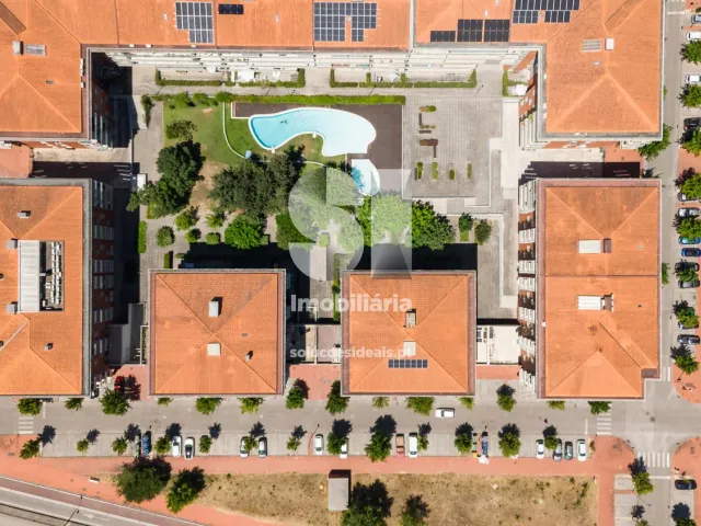 Apartamento T5 - Santo Ant�nio dos Olivais, Coimbra, Coimbra - Miniatura: 1/47