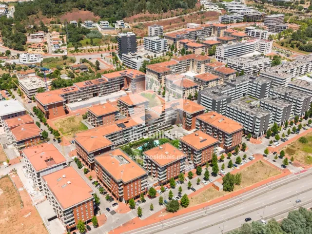 Apartamento T5 - Santo Ant�nio dos Olivais, Coimbra, Coimbra - Miniatura: 5/47