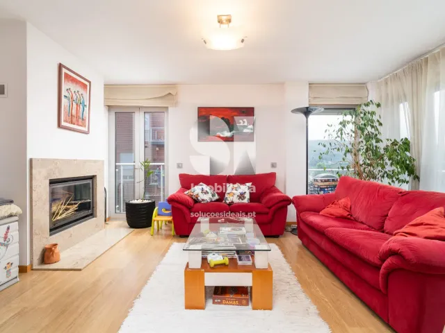 Apartamento T5 - Santo Ant�nio dos Olivais, Coimbra, Coimbra - Miniatura: 11/47