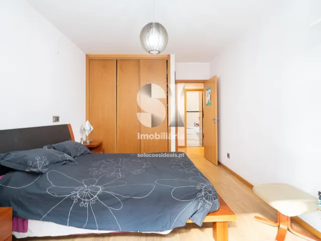 Apartamento T5 - Santo Ant�nio dos Olivais, Coimbra, Coimbra - Miniatura: 25/47