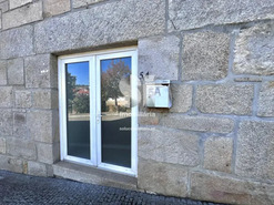 Com�rcio T0 - Sabrosa, Sabrosa, Vila Real - Miniatura: 7/20