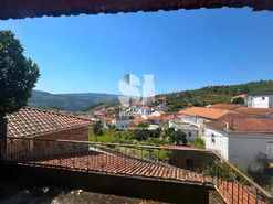 Moradia T4 - Sanfins do Douro, Alij�, Vila Real - Miniatura: 26/29