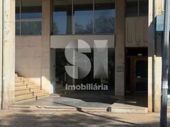 Loja T0 - Coimbra, Coimbra, Coimbra - Miniatura: 1/5