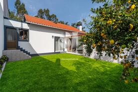 Moradia T4 - Vieira de Leiria, Marinha Grande, Leiria