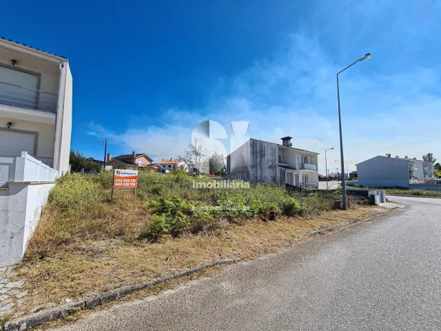 Terreno Urbano T0 - Campo, Viseu, Viseu