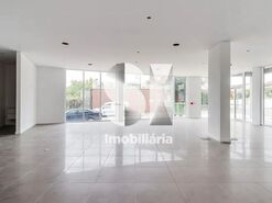 Loja T1 - Meirinhas, Pombal, Leiria