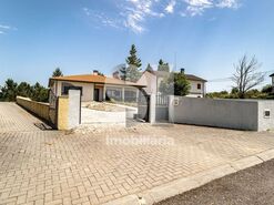 Moradia T3 - Poiares (Santo Andr�), Vila Nova de Poiares, Coimbra