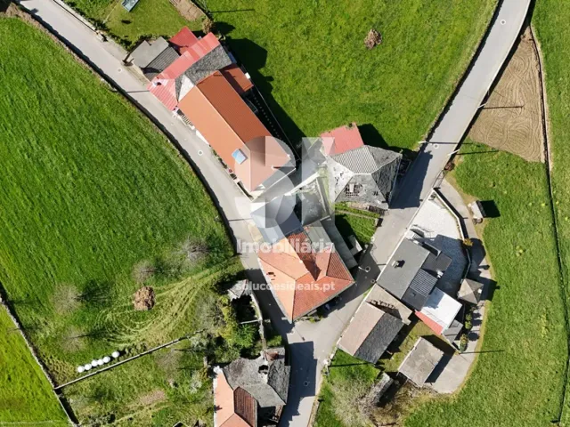 Moradia T0 - Campe�, Vila Real, Vila Real - Miniatura: 29/32