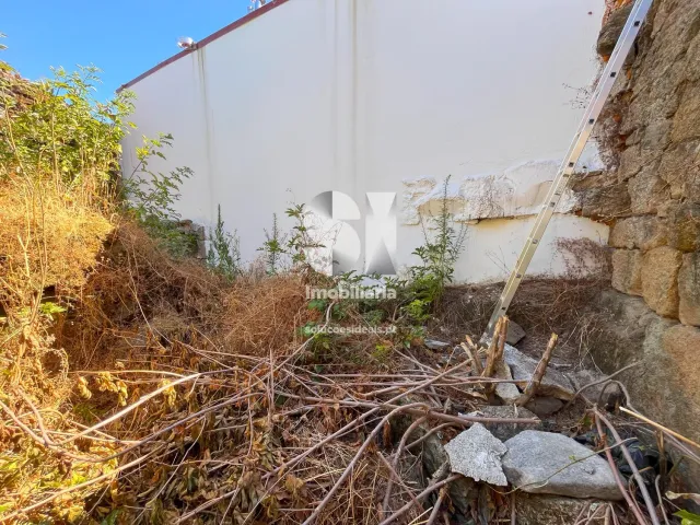 Moradia T0 - Lordelo, Vila Real, Vila Real - Miniatura: 15/16