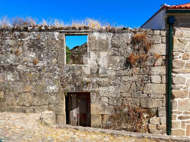 Moradia T0 - Lordelo, Vila Real, Vila Real - Miniatura: 16/16