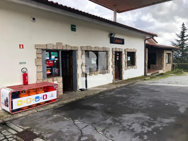 Bar/Restaurante T1 - Adoufe e Vilarinho de Samard�, Vila Real, Vila Real - Miniatura: 14/33