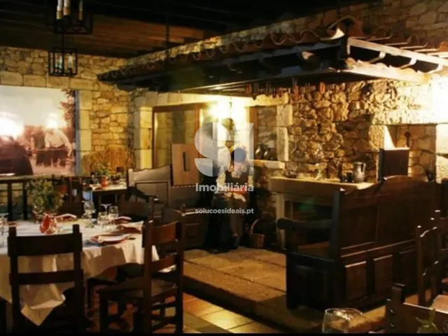 Bar/Restaurante T1 - Adoufe e Vilarinho de Samard�, Vila Real, Vila Real - Miniatura: 16/33