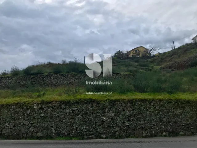 Terreno Urbano T0 - Cumieira, Santa Marta de Penagui�o, Vila Real - Miniatura: 1/10