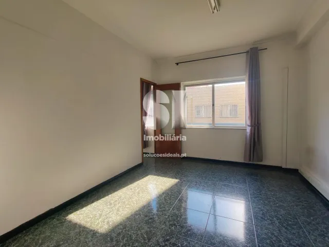 Escrit�rio T0 - Maximinos, Braga, Braga - Miniatura: 8/14