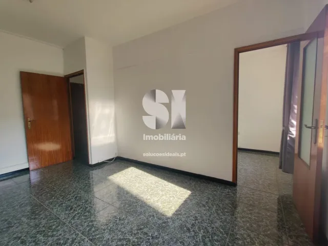 Escrit�rio T0 - Maximinos, Braga, Braga - Miniatura: 13/14